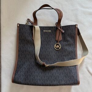 Michael Kors Black and Brown Bag